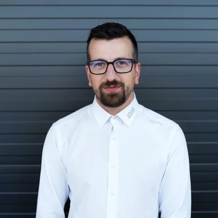 Gyarmat Ádám